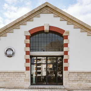 abd5d64d 198c 4e72 a45e 76be10afaaea 300x300