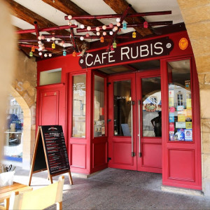 rubis0 300x300