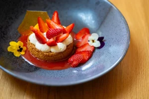 2025 10 03 3 300x200