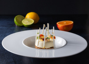 Derriere2024 17 1 300x214